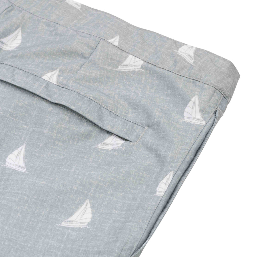 Aruba 8.5" Heathered Grey Sailboats Swim Trunks